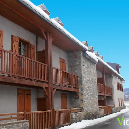 3 Pieces Avec Terrasse, 50m² Pour 8 Personnes - Fr-1-504-57 Vignec