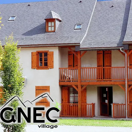 3 Pieces Avec Terrasse, 50m² Pour 8 Personnes - Fr-1-504-57 * Vignec